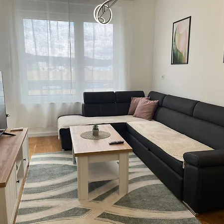 Delta Apartment *